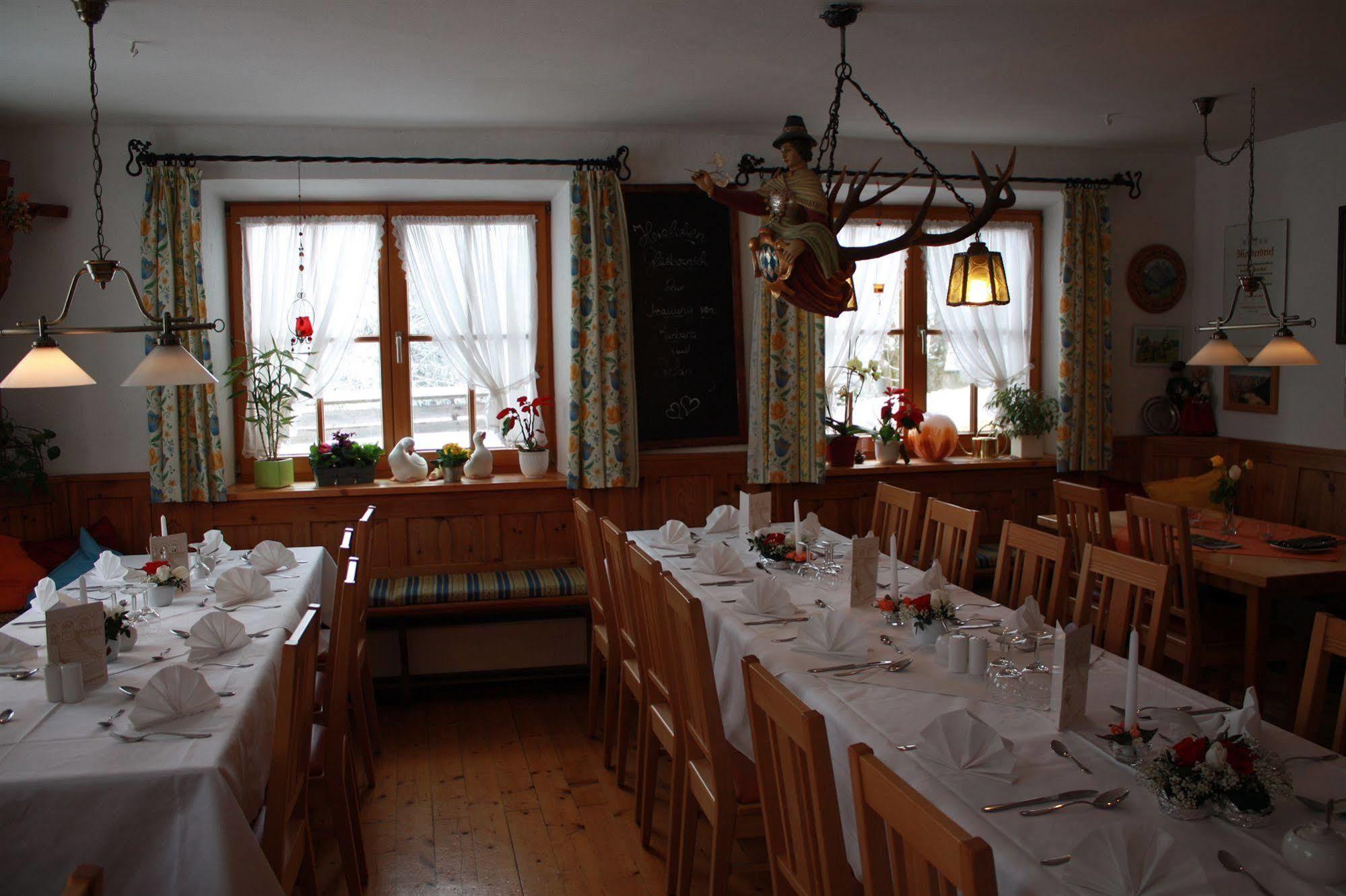 Und Kirchberger Hotel