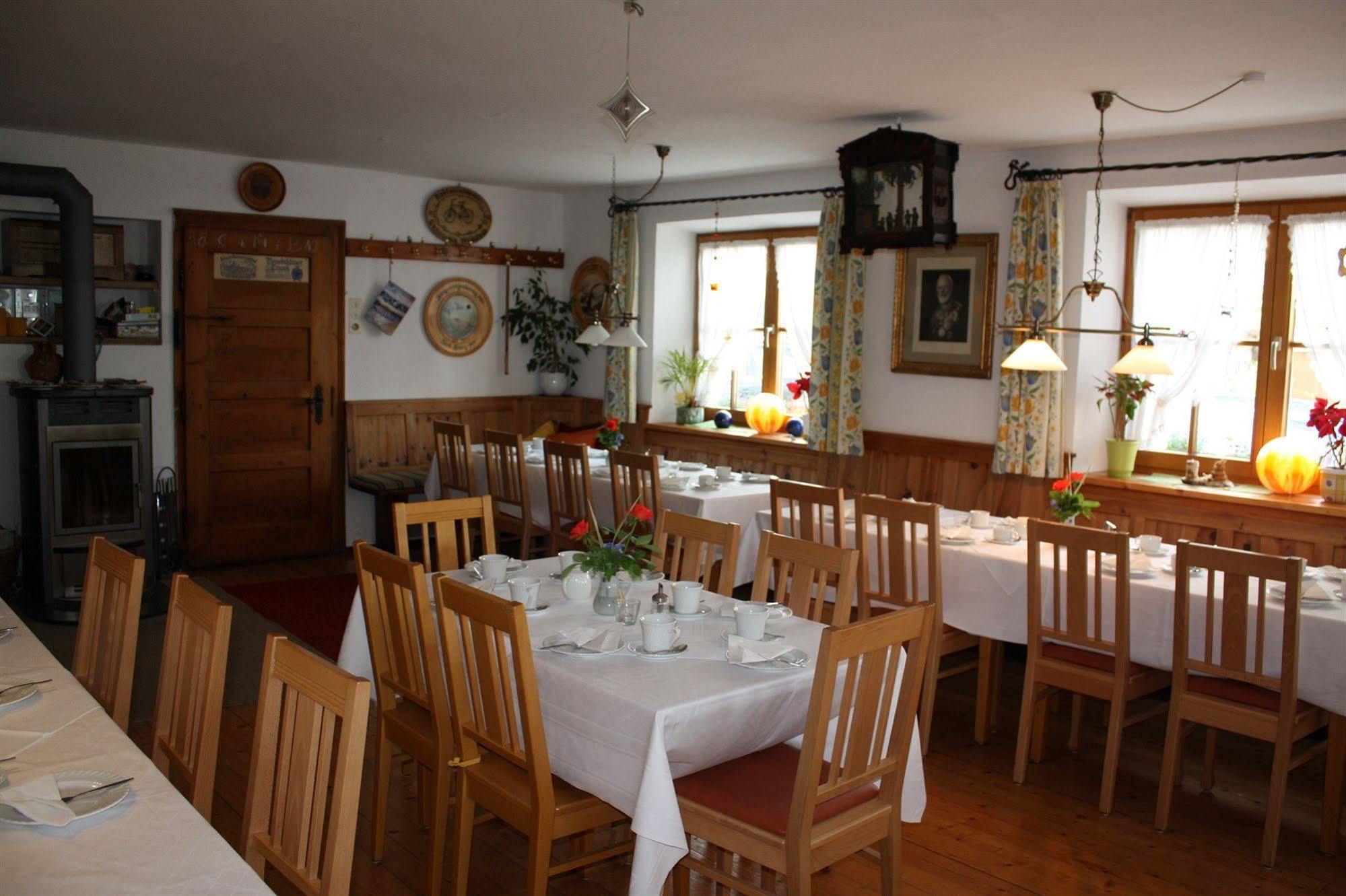 Und Kirchberger Hotel Wildsteig